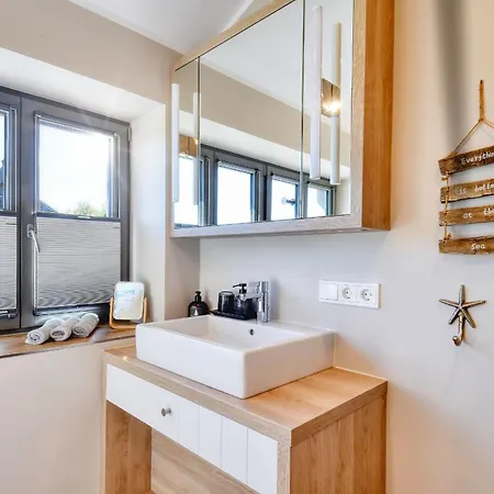 Wandashorst 25 Klein Stresow Ruegen By Ruyastay 公寓